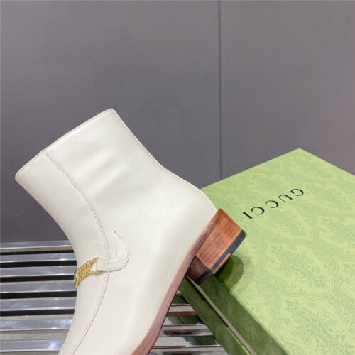 High Quality Luxury Gucci Flat Chain Boots – Style 00019 product detail