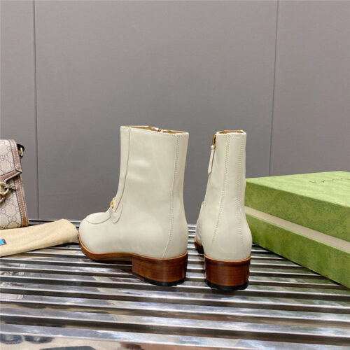 High Quality Luxury Gucci Flat Chain Boots – Style 00019 product detail