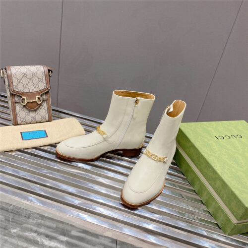 High Quality Luxury Gucci Flat Chain Boots – Style 00019 product detail