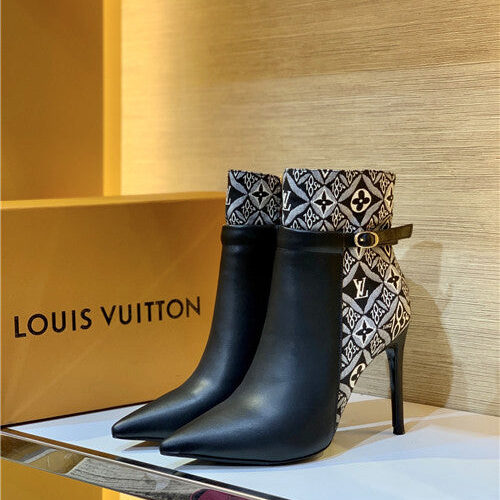 High Quality Luxury Louis Vuitton Heel Boots – Style 81731
