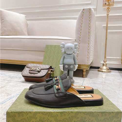 High Quality Luxury Gucci Flat Slippers Womens – Style 22611 product detail