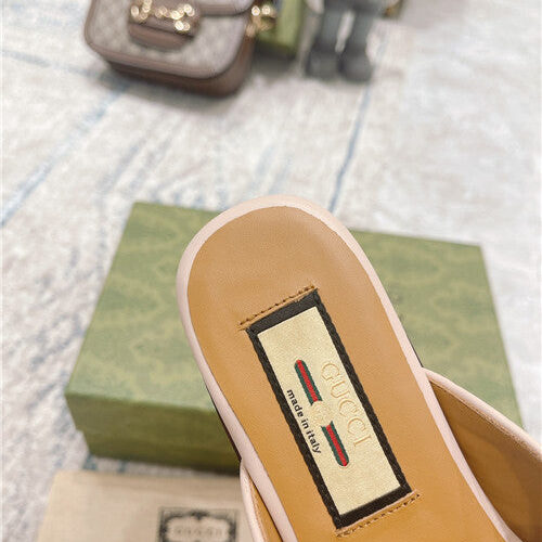 High Quality Luxury Gucci Flat Slippers Womens – Style 89843 product detail