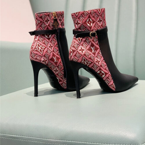High Quality Luxury Louis Vuitton High Heel Boots – Style 87363 alternate view