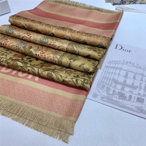 High Quality Luxury Dior Patchwork Rosiers Square Scarf product detail