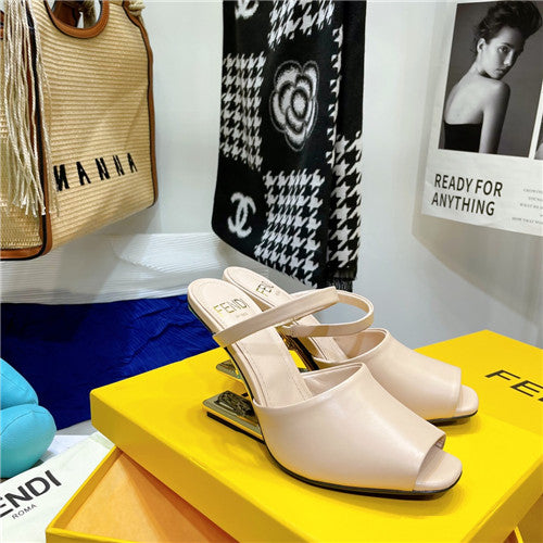 High Quality Luxury Fendi First Sandal – Style 33939