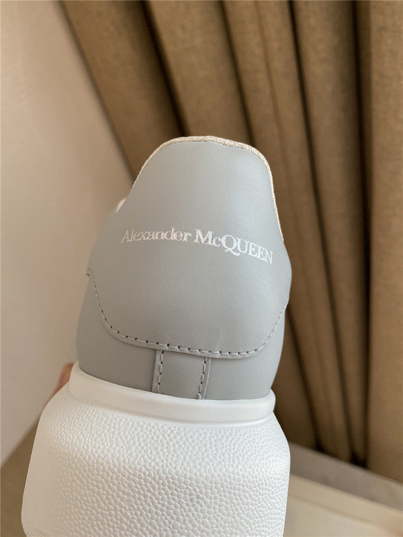 High Quality Luxury Alexander McQueen White Sneakers Womens product detail