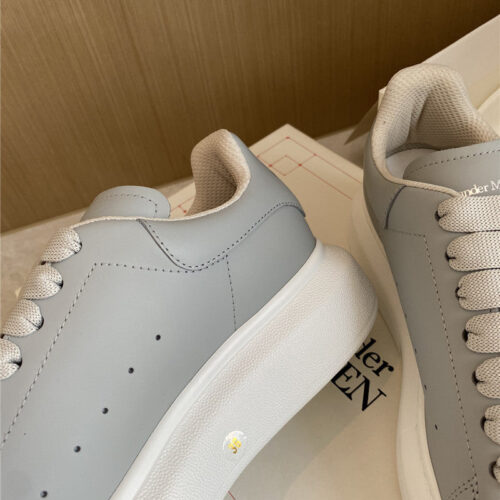 High Quality Luxury Alexander McQueen White Sneakers Womens product detail