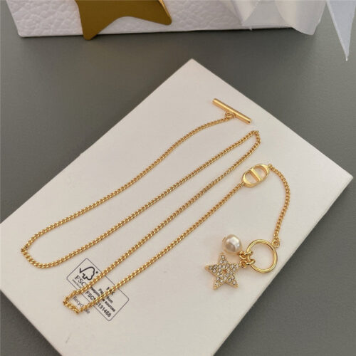 High Quality Luxury Dior Simple Bracelet Chain product detail