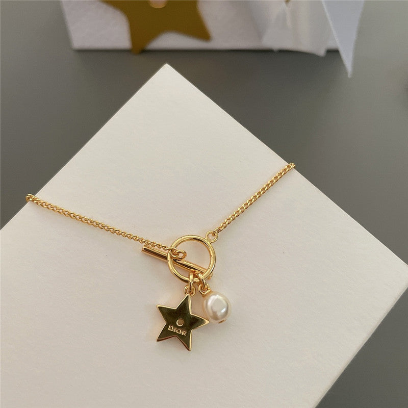 High Quality Luxury Dior Simple Bracelet Chain product detail