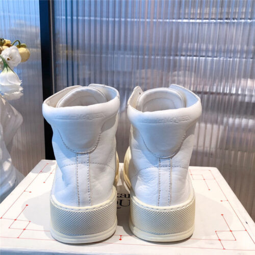 High Quality Luxury Alexander McQueen High Top Sneaker – Style 75075 product detail