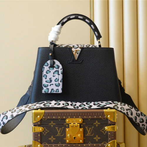 High Quality Luxury Louis Vuitton Capucines BB Bag Black