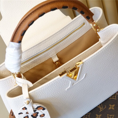 High Quality Luxury Louis Vuitton Capucines Medium Bag product detail