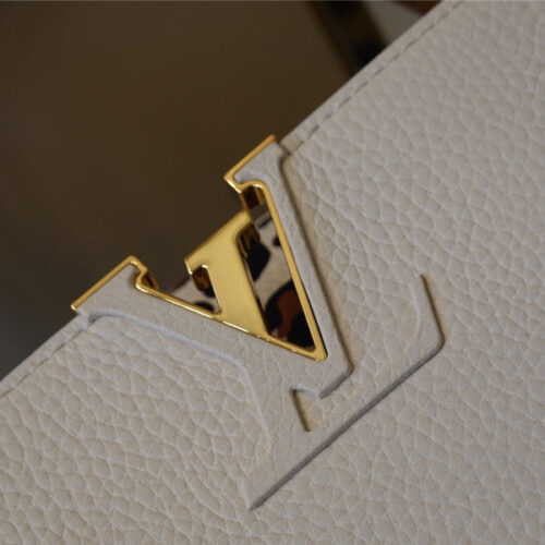 High Quality Luxury Louis Vuitton Capucines Medium Bag product detail