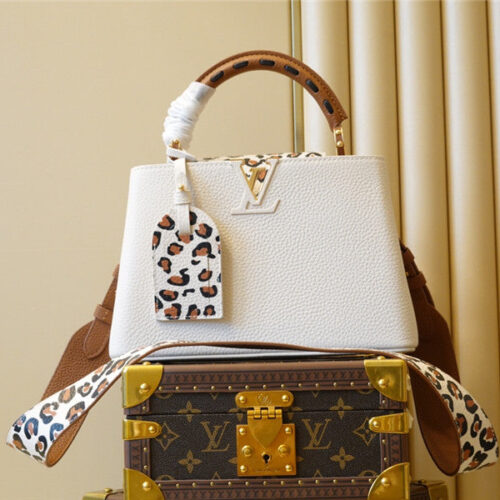 High Quality Luxury Louis Vuitton Capucines BB Bag – Style 47537