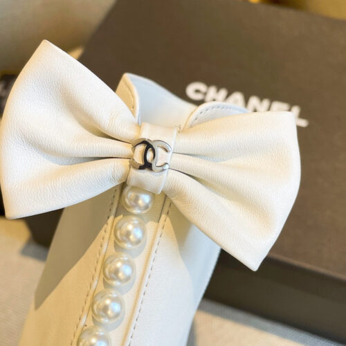 High Quality Luxury Chanel Pearl Bow Boots product detail