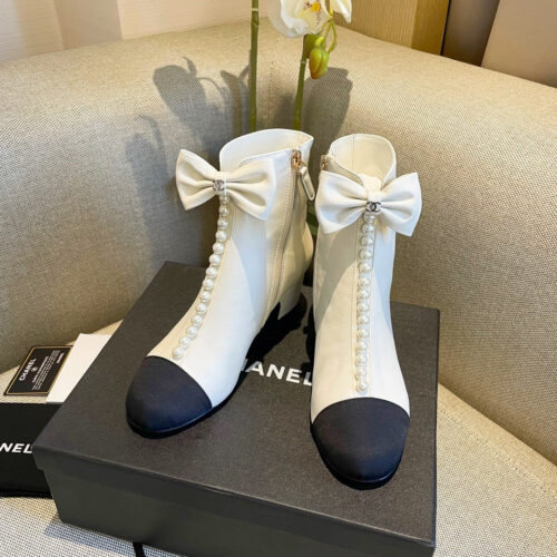 High Quality Luxury Chanel Pearl Bow Boots product detail