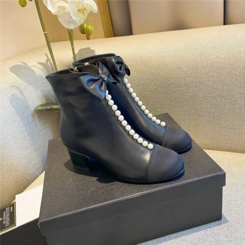 High Quality Luxury Chanel Pearl Bow Boots – Style 85926
