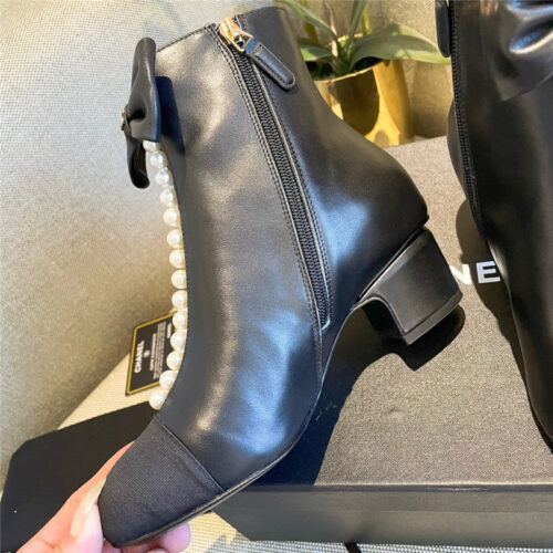 High Quality Luxury Chanel Pearl Bow Boots – Style 85926 product detail