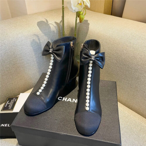 High Quality Luxury Chanel Pearl Bow Boots – Style 85926 product detail