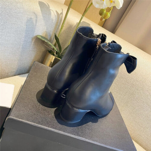 High Quality Luxury Chanel Pearl Bow Boots – Style 85926 product detail