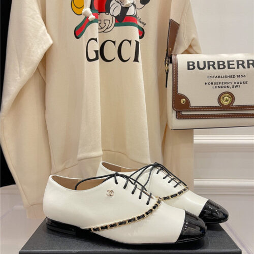 High Quality Luxury Chanel Chain Flat Shoes product detail