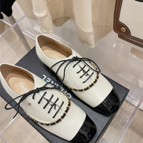 High Quality Luxury Chanel Chain Flat Shoes product detail