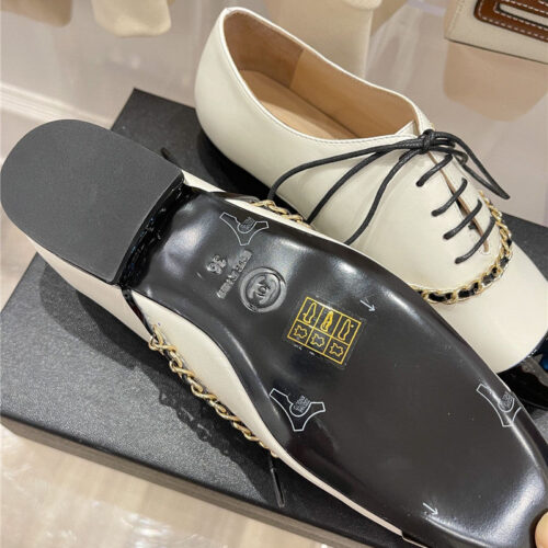 High Quality Luxury Chanel Chain Flat Shoes product detail