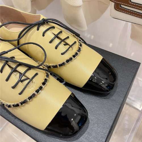 High Quality Luxury Chanel Chain Flat Shoes – Style 54214 product detail