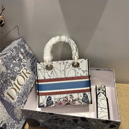 High Quality Luxury Dior Lady D-Lite Bag alternate view