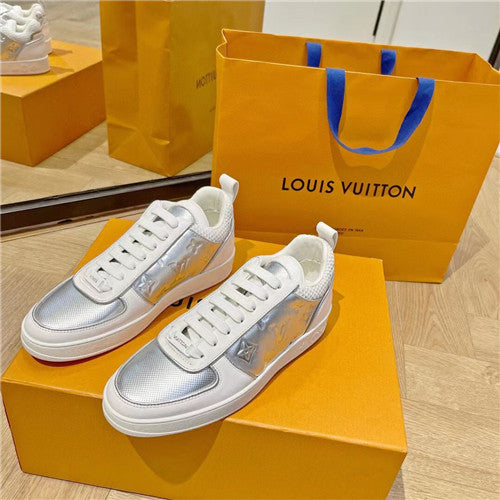 High Quality Luxury Louis Vuitton Boombox Sneaker Womens alternate view