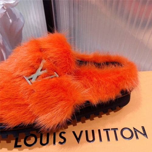 High Quality Luxury Louis Vuitton Mink Fur Slippers product detail