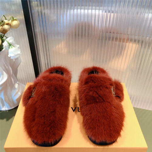 High Quality Luxury Louis Vuitton Mink Fur Slippers – Style 16067 alternate view