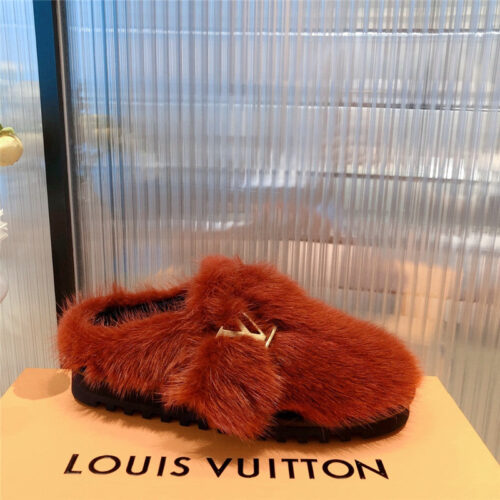 High Quality Luxury Louis Vuitton Mink Fur Slippers – Style 16067 product detail