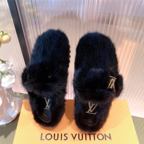 High Quality Luxury Louis Vuitton Mink Fur Slippers – Style 83299 product detail