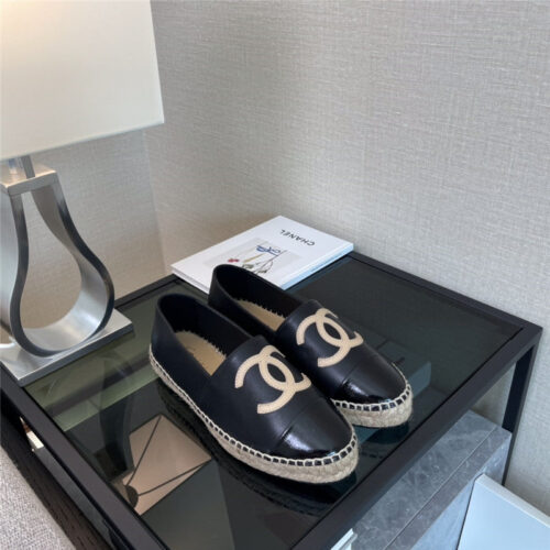 High Quality Luxury Casual Chanel Shoes Women