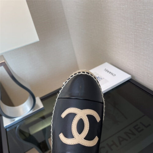 High Quality Luxury Casual Chanel Shoes Women product detail