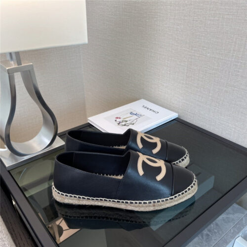 High Quality Luxury Casual Chanel Shoes Women product detail