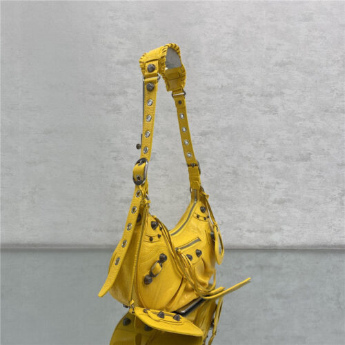 High Quality Luxury Balenciaga Le Cagole Leather Shoulder Bag Yellow alternate view