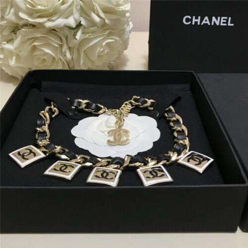 High Quality Luxury Chanel Square Cc Leather Necklace product detail