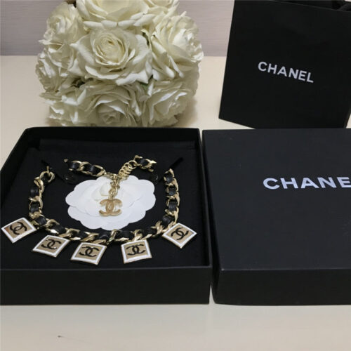High Quality Luxury Chanel Square Cc Leather Necklace product detail