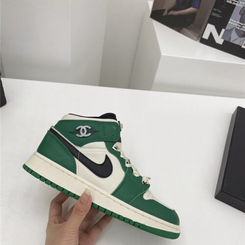 High Quality Luxury Chanel Nike High Top Sneakers – Style 19302 product detail