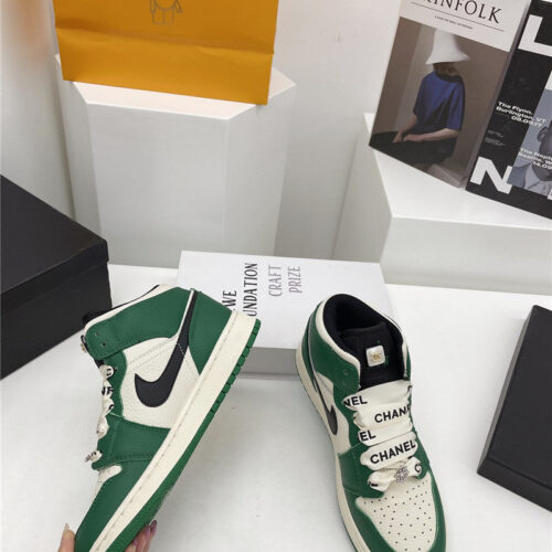 High Quality Luxury Chanel Nike High Top Sneakers – Style 19302 product detail
