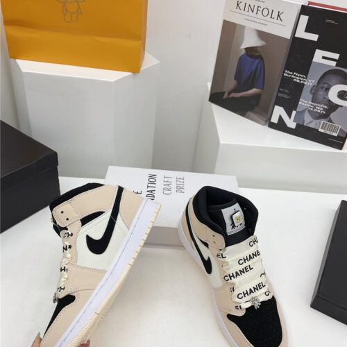 High Quality Luxury Chanel Nike High Top Sneakers – Style 50374 product detail