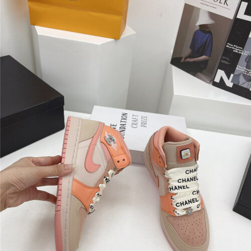 High Quality Luxury Chanel Nike High Top Sneakers – Style 81446 product detail