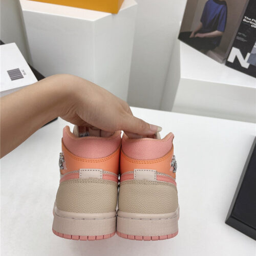 High Quality Luxury Chanel Nike High Top Sneakers – Style 81446 product detail