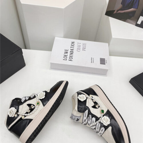 High Quality Luxury Chanel Nike High Top Sneakers product detail