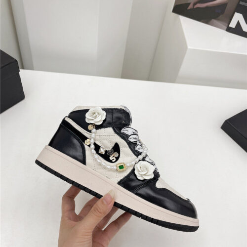 High Quality Luxury Chanel Nike High Top Sneakers product detail