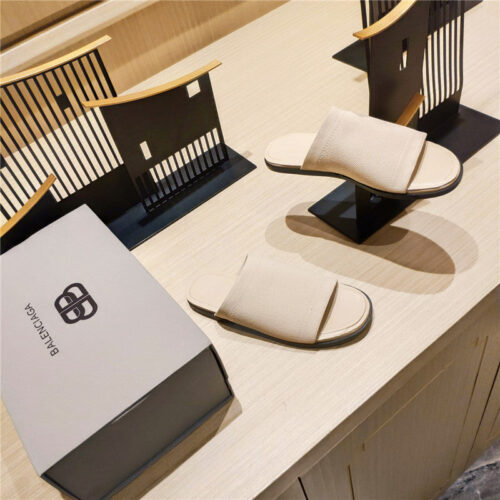 High Quality Luxury Balenciaga Woven Surface Sandals – Style 75267 product detail