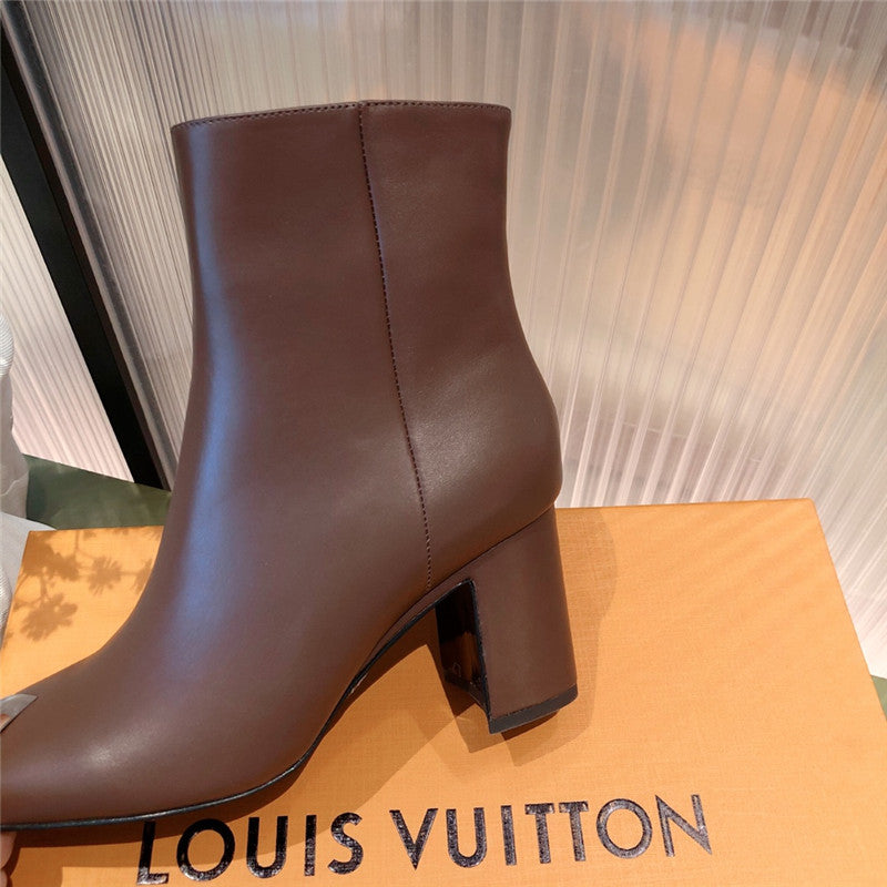 High Quality Luxury Louis Vuitton Boots Womens – Style 74243 product detail