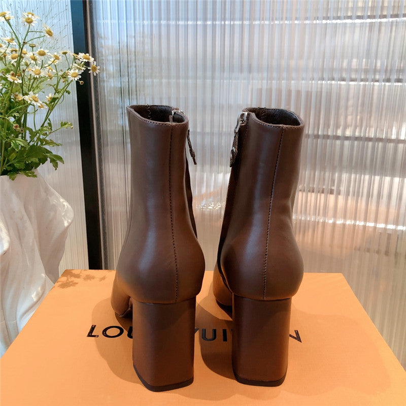 High Quality Luxury Louis Vuitton Boots Womens – Style 74243 product detail